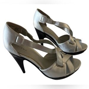 FIONI Clothing Silver Metallic Strappy Slingback High Heel Sandals Sz6.5